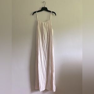 NWT Tie back maxi dress